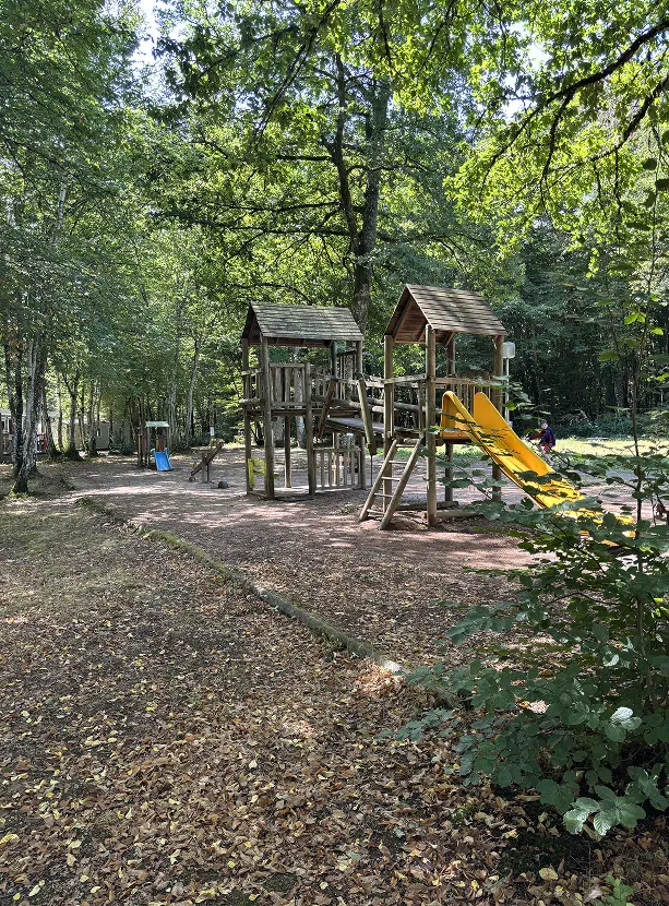 jeux enfants etang du merle