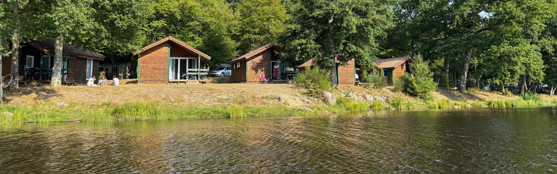 camping avec location au bord de l'eau bourgogne