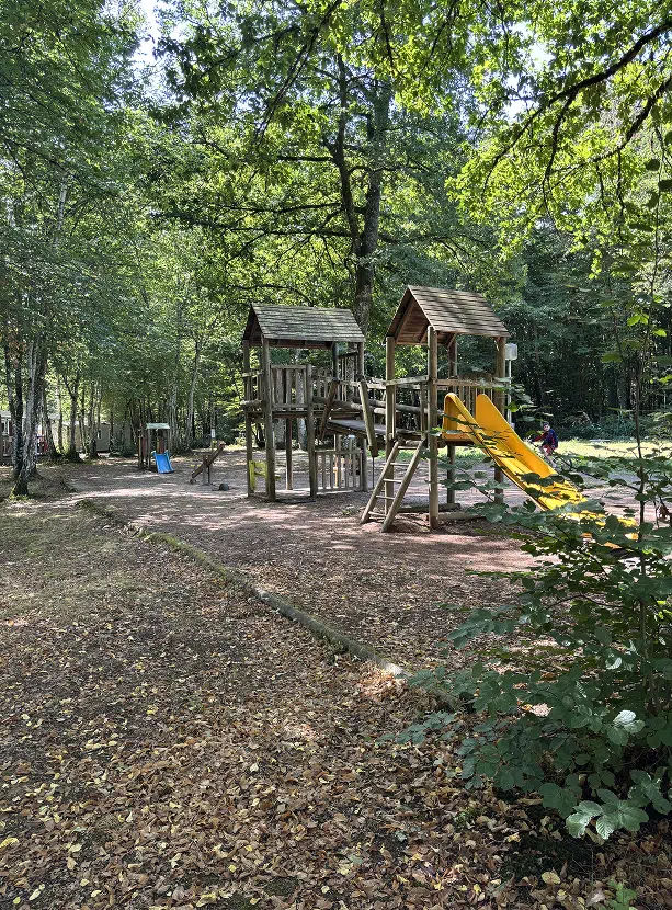 jeux enfants etang du merle